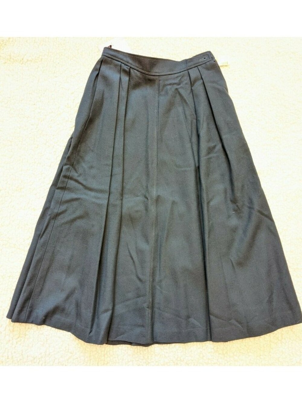 Vintage NEW Jaeger Women Skirt Midi Pleated 100% Wool Made In England Size S